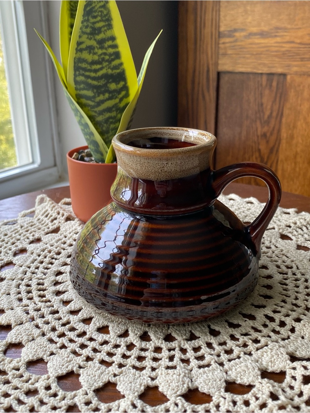 Vintages 1980’s Handcrafted Ceramic Travel Mug in Dark Brown and Tan EUC